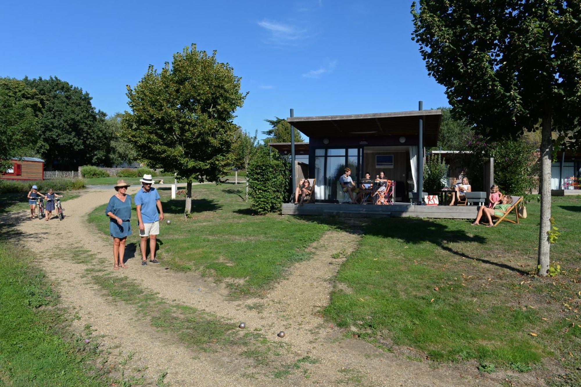 Les Roulottes & Cottages Du Moulin Chenille-Change Exterior photo