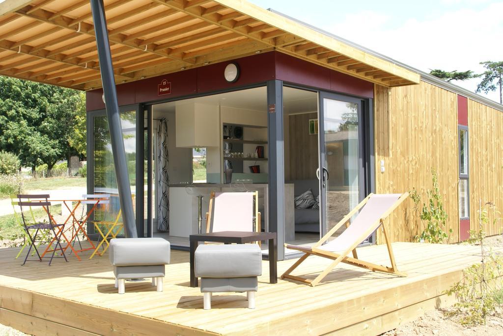 Les Roulottes & Cottages Du Moulin Chenille-Change Room photo